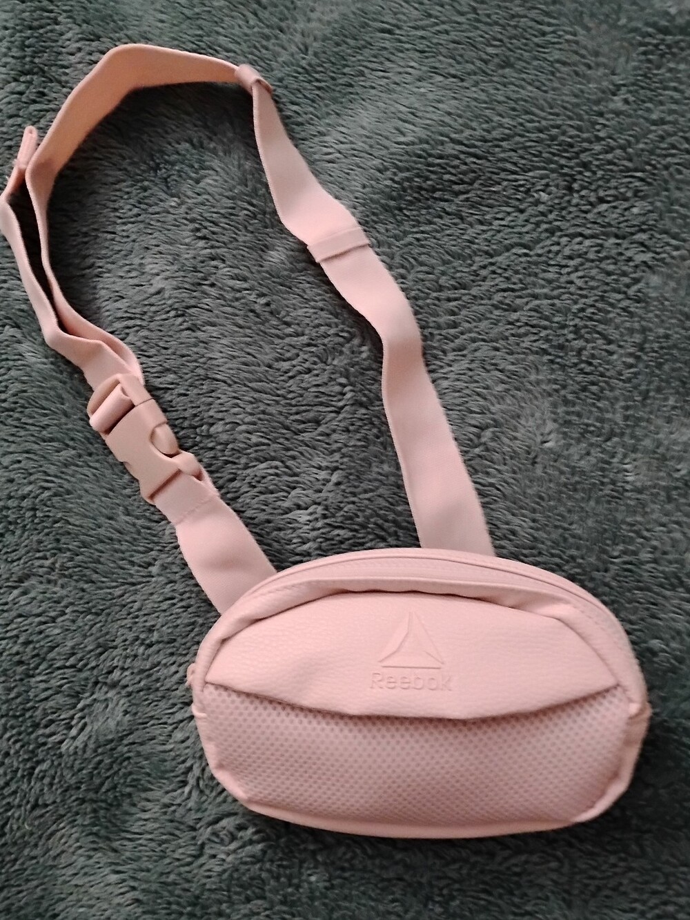 Reebok Belt Bag Crossbody Bag Women's